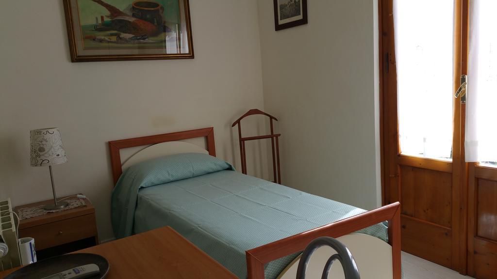 Hotel Redi Montecatini Terme Chambre photo